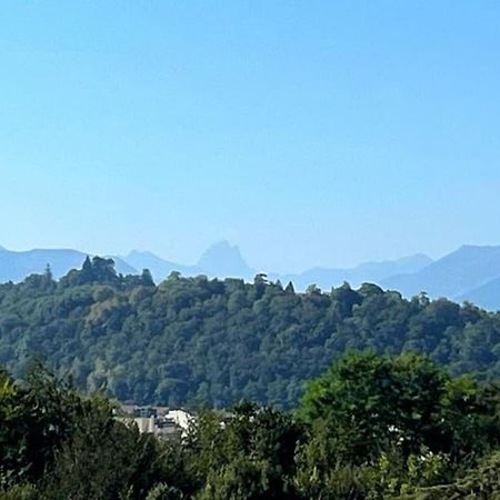 Pau Centre Vue Sur Les Pyrenees Pour 2 Nuits Au Minimum Apartment Luaran gambar